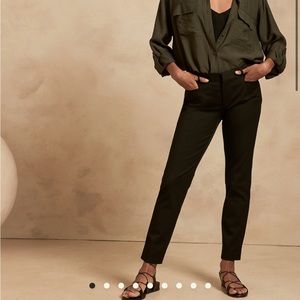 Sloan curvy black pants